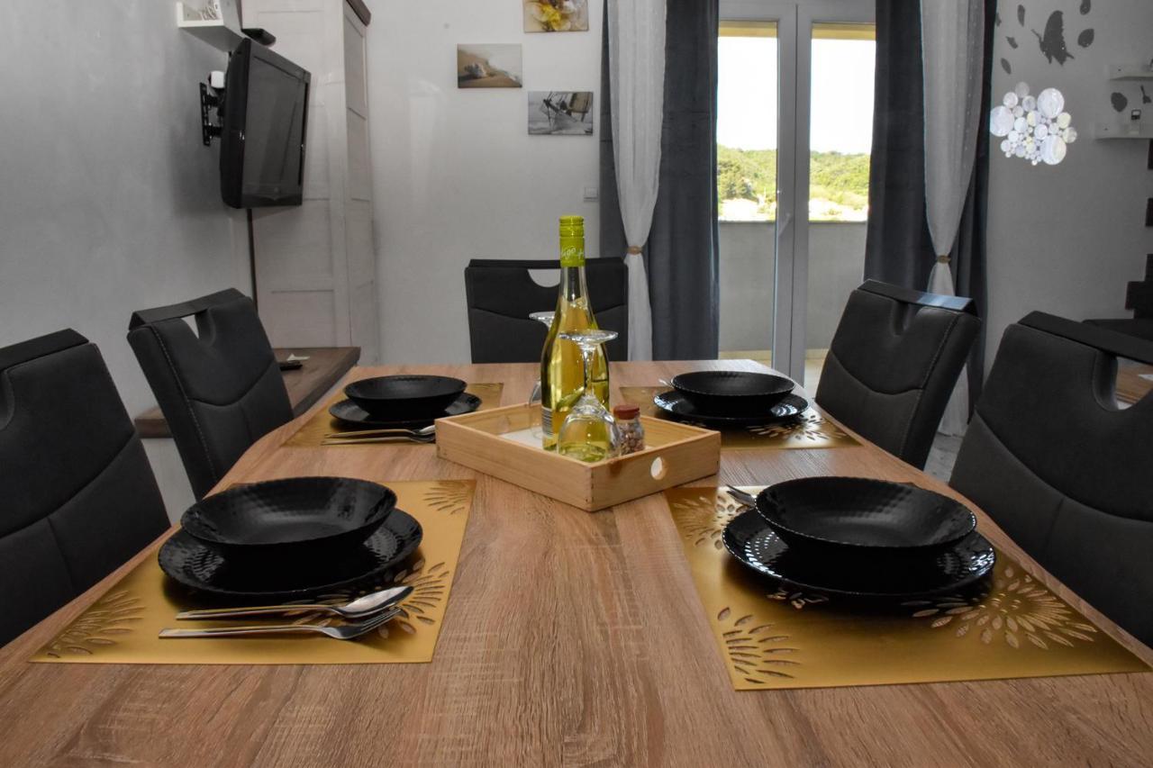 Apartman Belisima Deluxe Supetarska Draga Ngoại thất bức ảnh